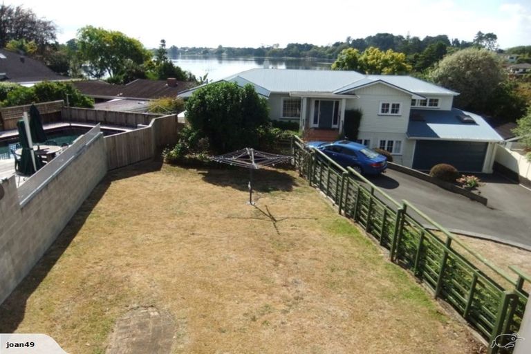 Photo of property in 32 Lake Crescent, Hamilton Lake, Hamilton, 3204