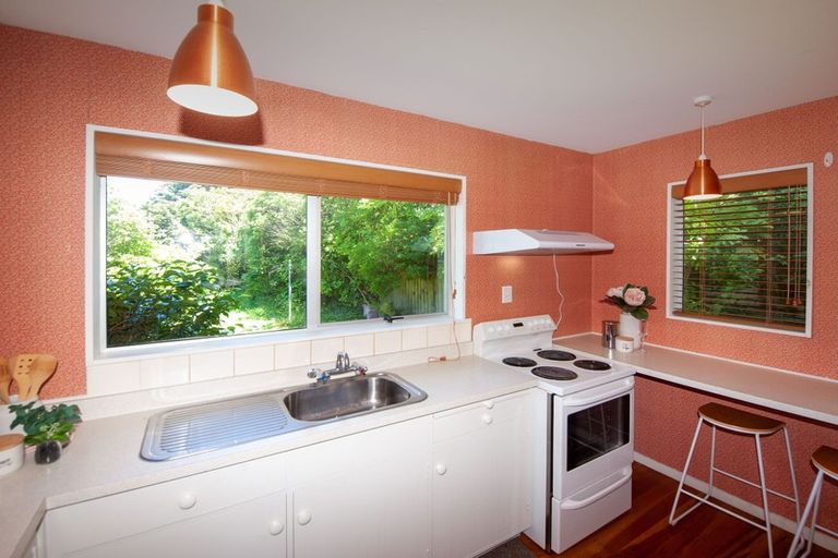 Photo of property in 1a Halswater Drive, Churton Park, Wellington, 6037