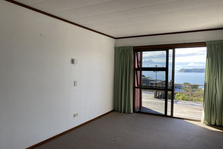 Photo of property in 21 Melandra Road, Stanmore Bay, Whangaparaoa, 0932