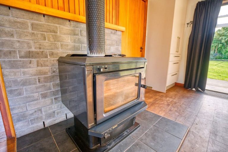 Photo of property in 33 Stafford Street, Blackball, 7804