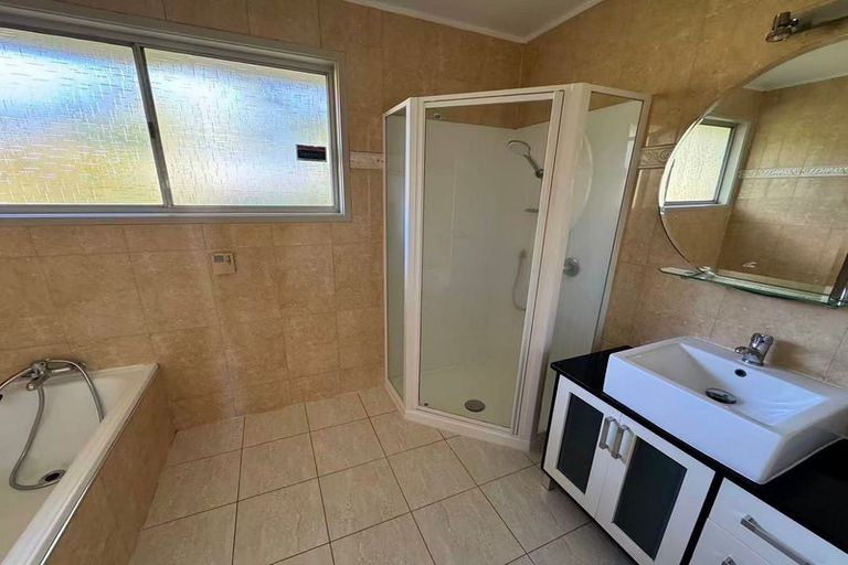 Photo of property in 44 Penzance Road, Mairangi Bay, Auckland, 0630
