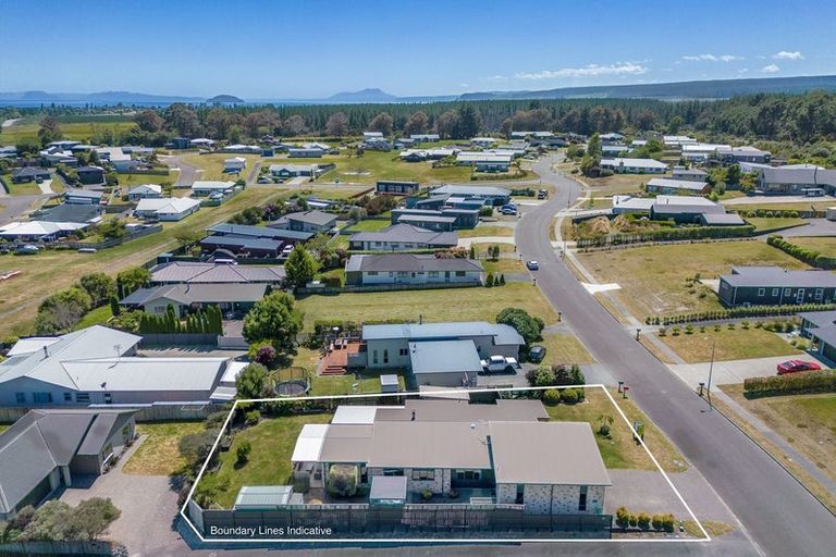 Photo of property in 122 Parekaawa Drive, Motuoapa, Turangi, 3382