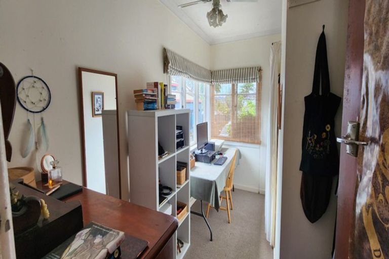 Photo of property in 11 Boyd Avenue, Mangere Bridge, Auckland, 2022