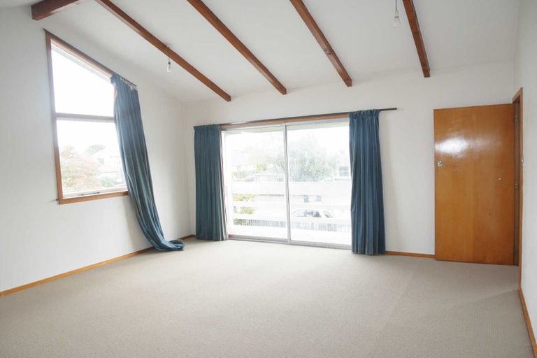 Photo of property in 75 Maidstone Road, Ilam, Christchurch, 8041