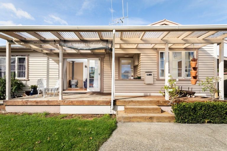 Photo of property in 3c Gledstane Road, Katikati, 3129