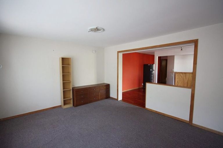 Photo of property in 50 Melrose Road, Island Bay, Wellington, 6023