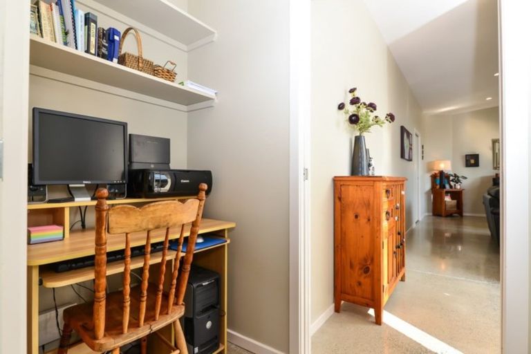 Photo of property in 5 Oldfield Court, Huntington, Hamilton, 3210