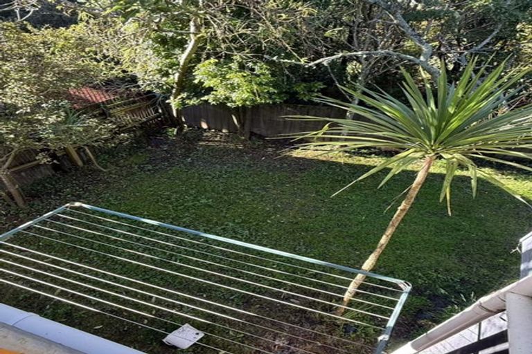 Photo of property in 168 Universal Drive, Henderson, Auckland, 0610