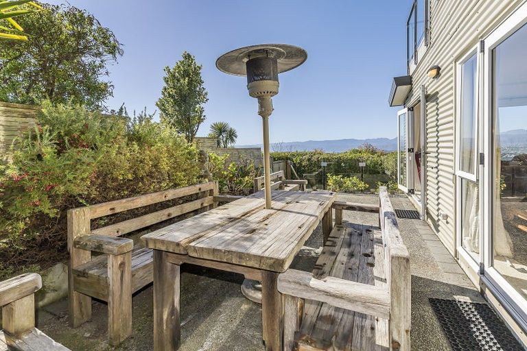 Photo of property in 67d Mills Road, Brooklyn, Wellington, 6021