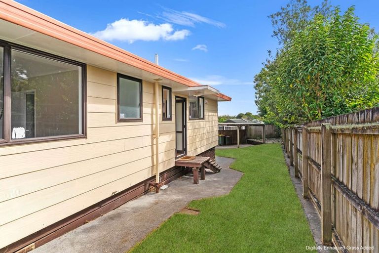 Photo of property in 1/7 Inca Place, Red Hill, Papakura, 2110