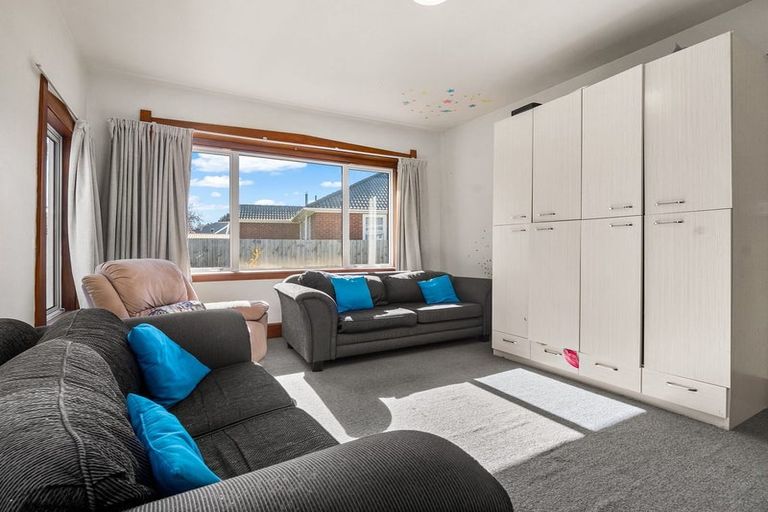 Photo of property in 9 Piko Crescent, Riccarton, Christchurch, 8041