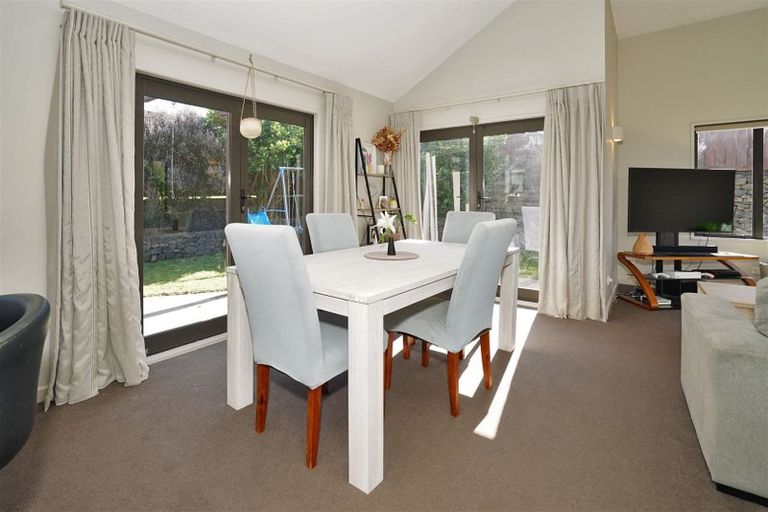 Photo of property in 52 Brymer Road, Grandview Heights, Hamilton, 3200