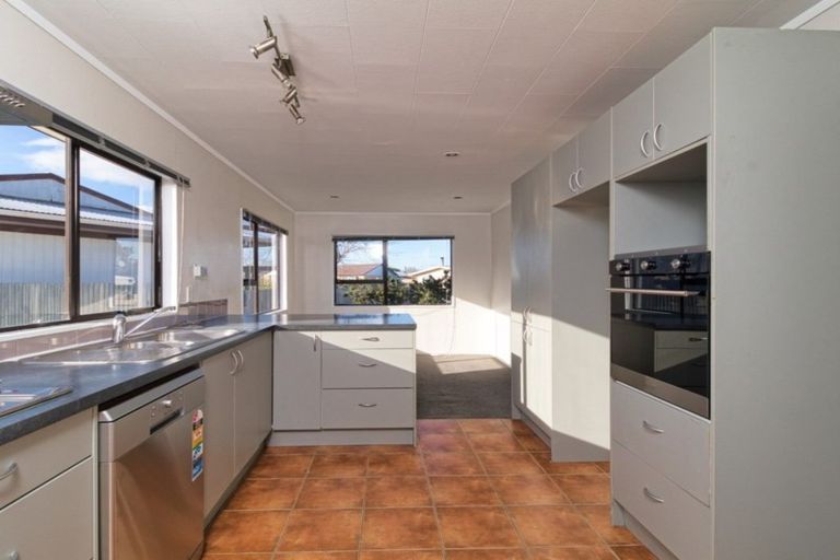 Photo of property in 44 Columbus Crescent, Flaxmere, Hastings, 4120