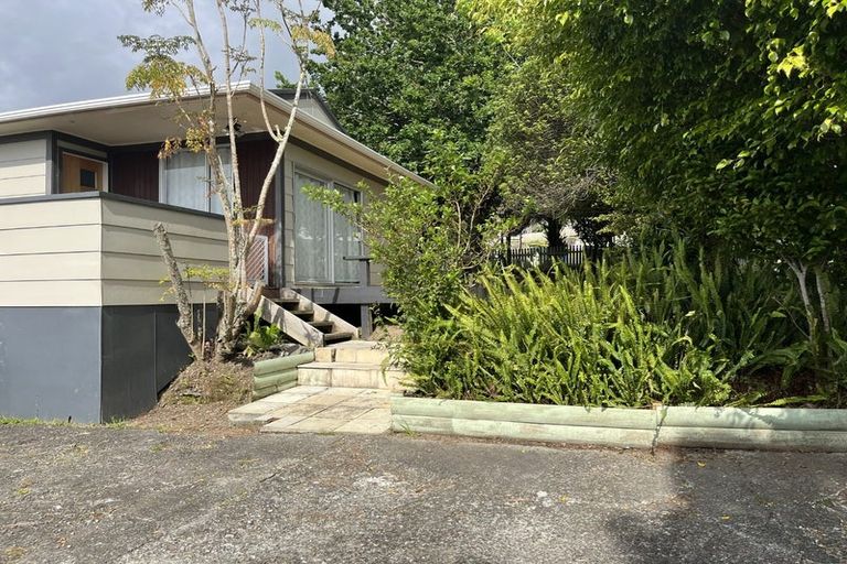 Photo of property in 1/9 Houston Place, Bayview, Auckland, 0629