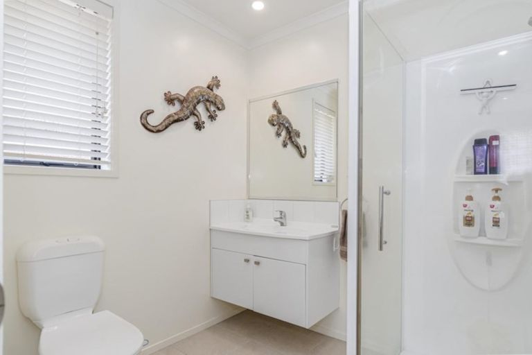 Photo of property in 120 Longview Drive, Papamoa Beach, Papamoa, 3118