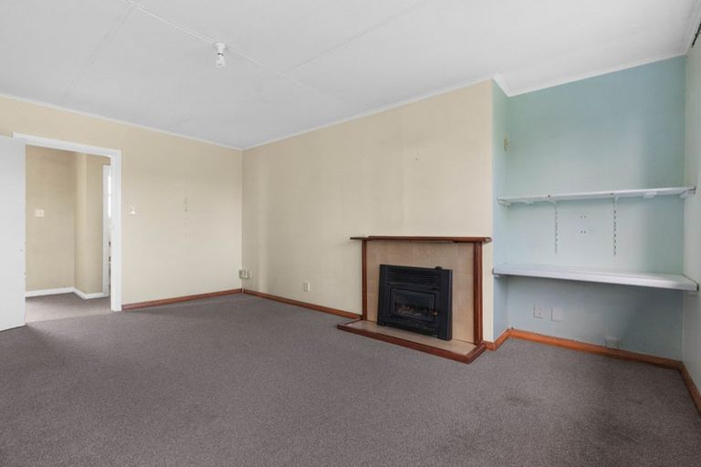 Photo of property in 162 Cole Street, Masterton, 5810