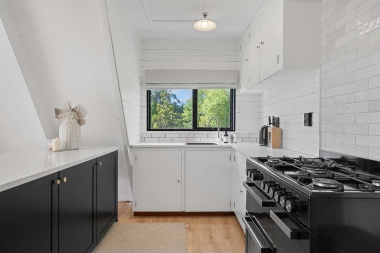 Photo of property in 28 Killarney Street, Waitati, 9085