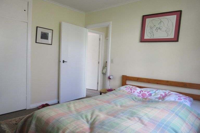 Photo of property in 5e Harrold Street, Highbury, Wellington, 6012