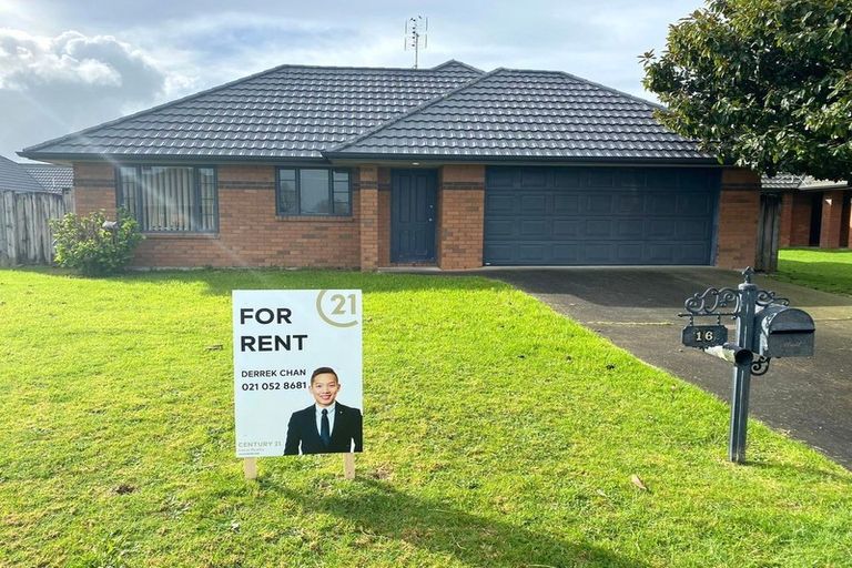 Photo of property in 16 Old Park Place, Takanini, 2112