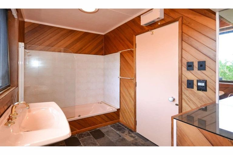 Photo of property in 48 Landing Road, Kerikeri, 0230