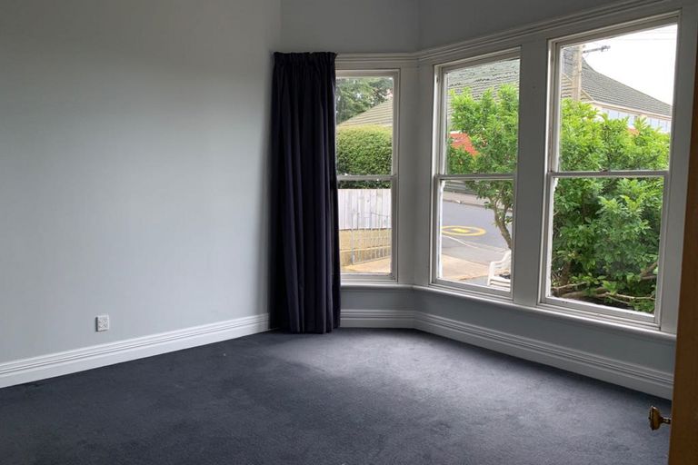 Photo of property in 10 Whitby Street, Mornington, Dunedin, 9011