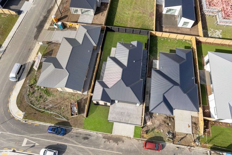 Photo of property in 16 Rudd Street, Woodend, 7691