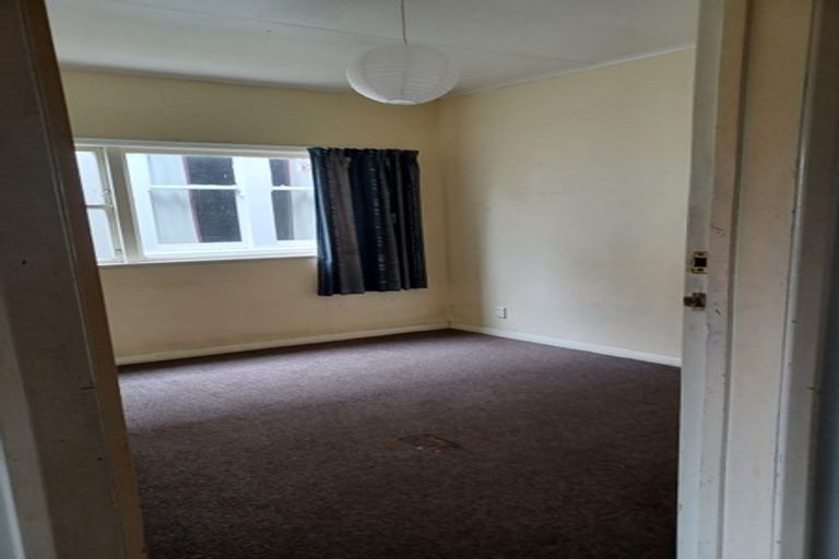 Photo of property in 19 Hereford Street, West End, Palmerston North, 4410