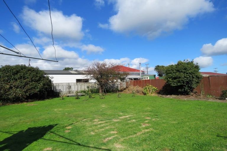 Photo of property in 132 Derby Street, Westport, 7825