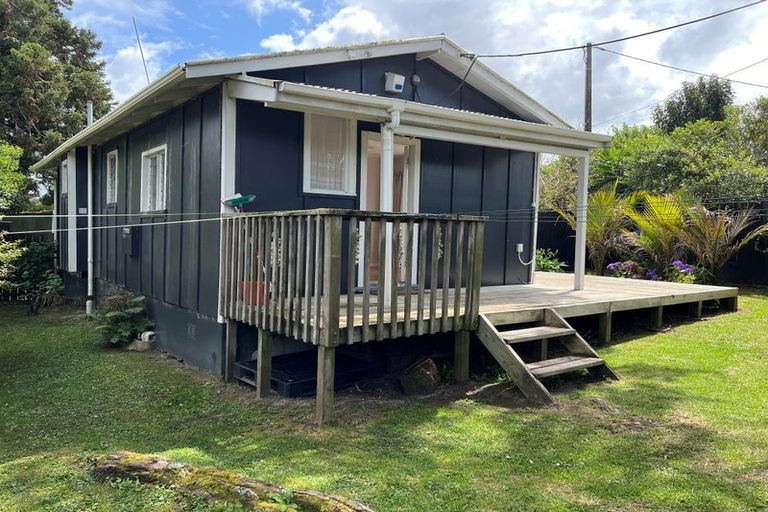 Photo of property in 377a Triangle Road, Henderson, Auckland, 0610