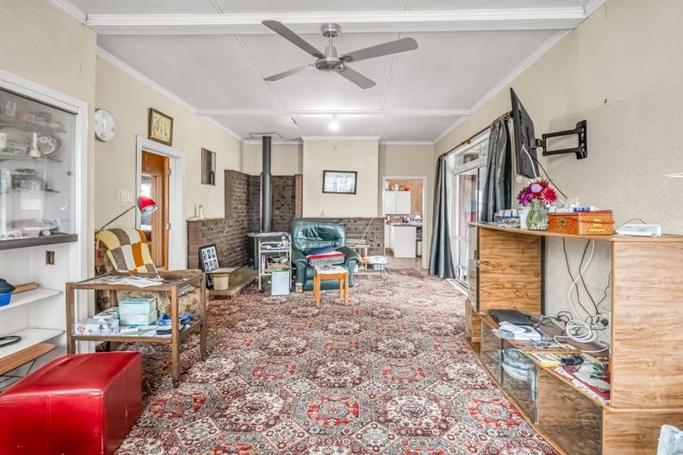 Photo of property in 272 Heads Road, Gonville, Whanganui, 4501