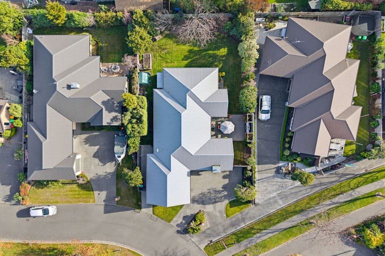 Photo of property in 35 Heathridge Place, Lincoln, 7608