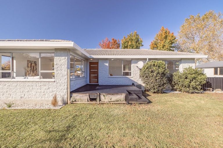 Photo of property in 59 Halswell Junction Road, Halswell, Christchurch, 8025