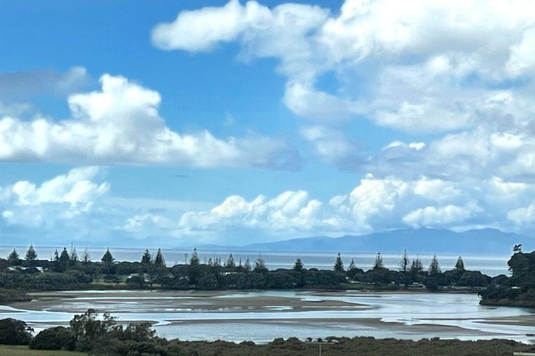 Photo of property in 20 Walter Crescent, Silverdale, 0932