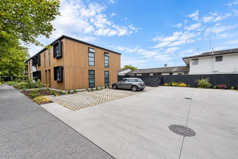 Photo of property in 8/91 Springfield Road, St Albans, Christchurch, 8014