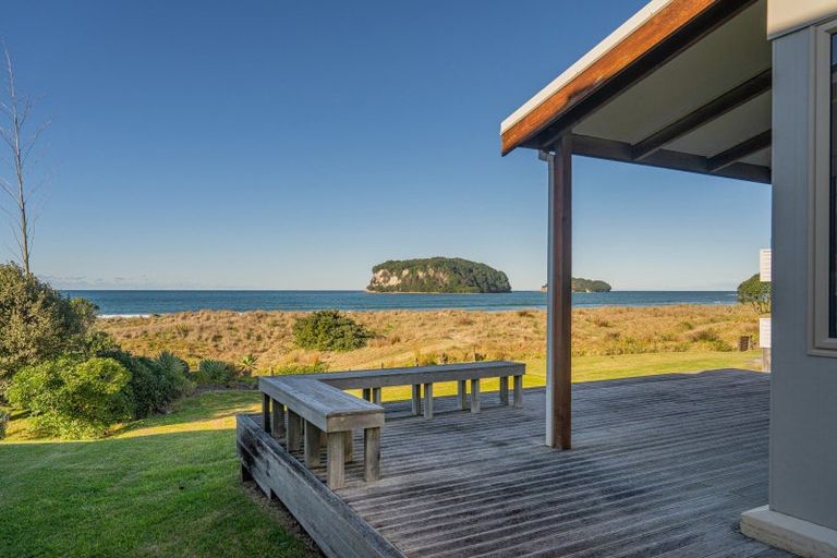 Photo of property in 224 Beverley Terrace, Whangamata, 3620