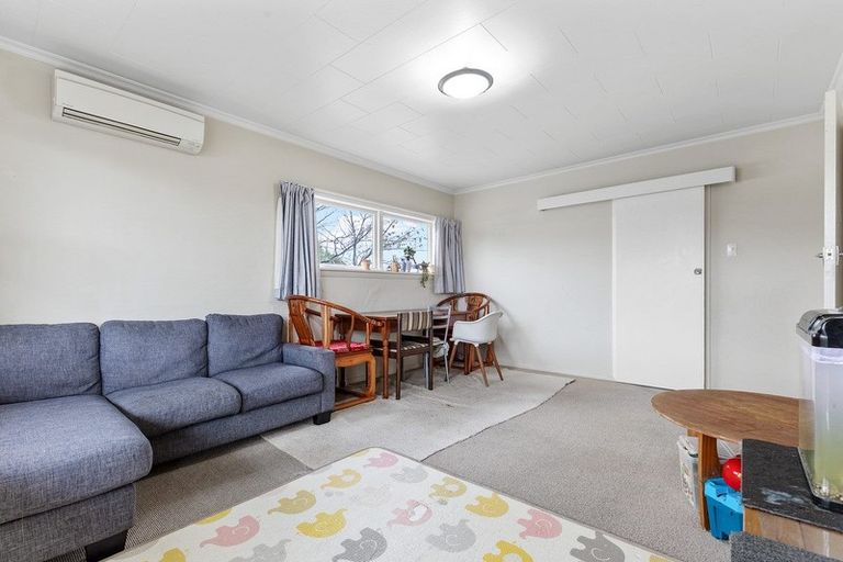 Photo of property in 11 Collingwood Court, Hokowhitu, Palmerston North, 4410