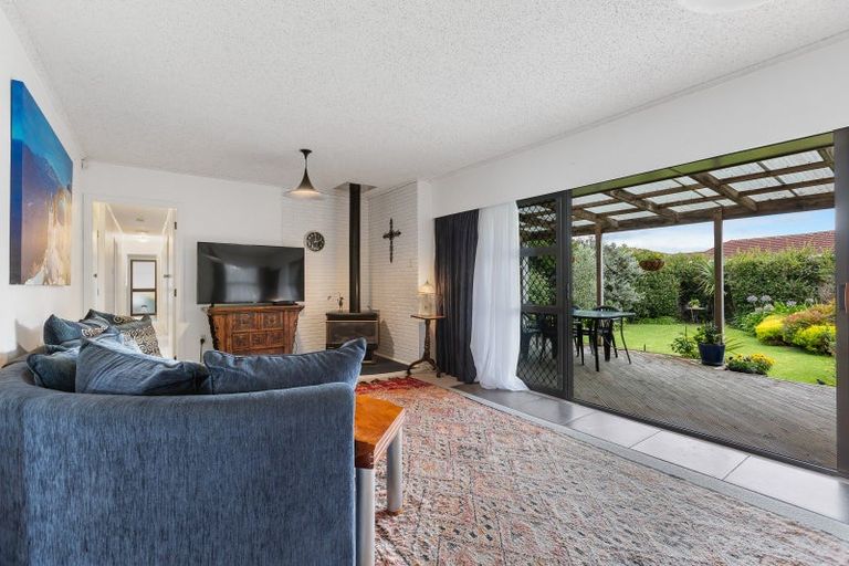 Photo of property in 10a Kennedy Place, Merrilands, New Plymouth, 4312