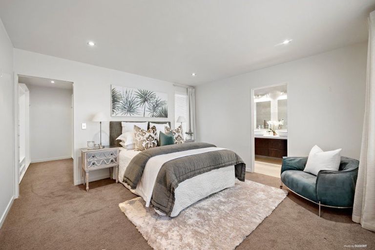 Photo of property in 38a Takutai Avenue, Bucklands Beach, Auckland, 2012