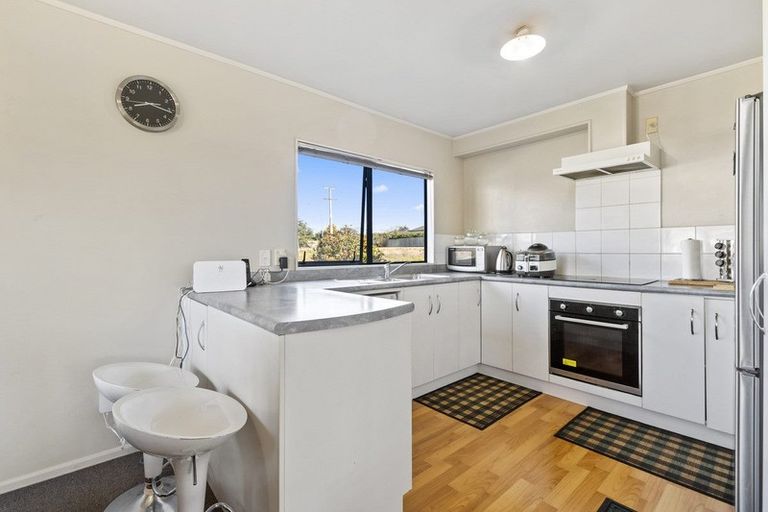 Photo of property in 518 Great South Road, Rosehill, Papakura, 2113