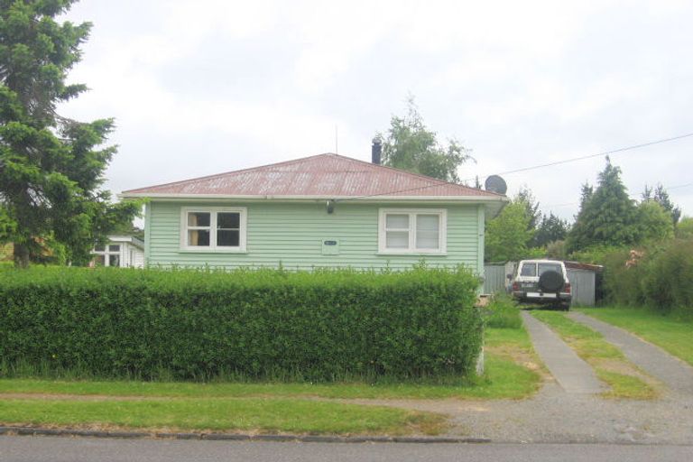 Photo of property in 37 Goldfinch Street, Ohakune, 4625