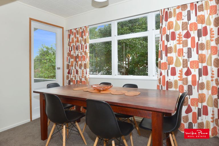Photo of property in 127 Riverside Drive, Parahaki, Whangarei, 0112