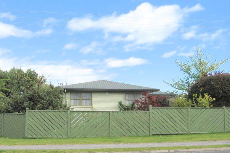 Photo of property in 21 Gillies Avenue, Taupo, 3330