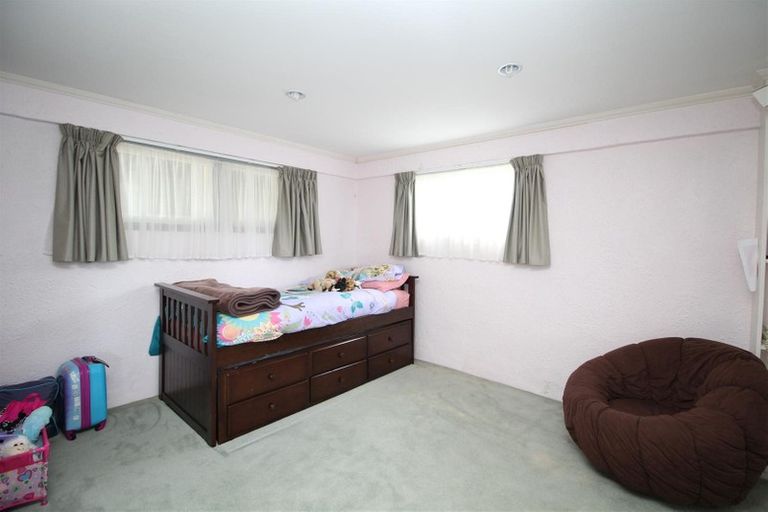 Photo of property in 2 Hoey Street, Te Kamo, Whangarei, 0112