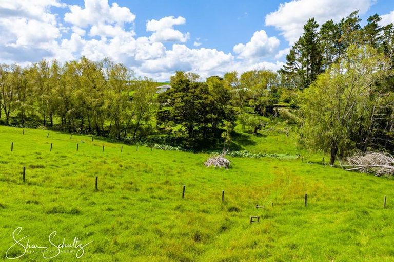 Photo of property in 9 Bickerstaffe Road, Maungaturoto, 0520