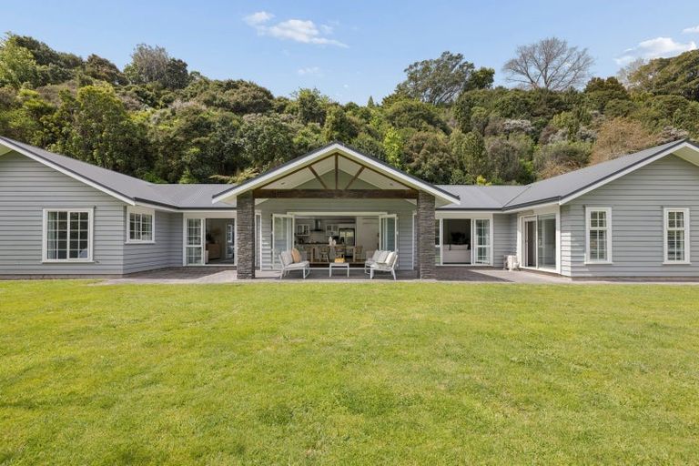 Photo of property in 40 Stonebridge Way, Pyes Pa, Tauranga, 3112