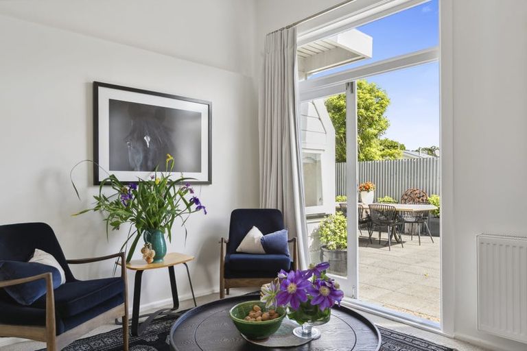 Photo of property in 18 Ottawa Road, Ngaio, Wellington, 6035