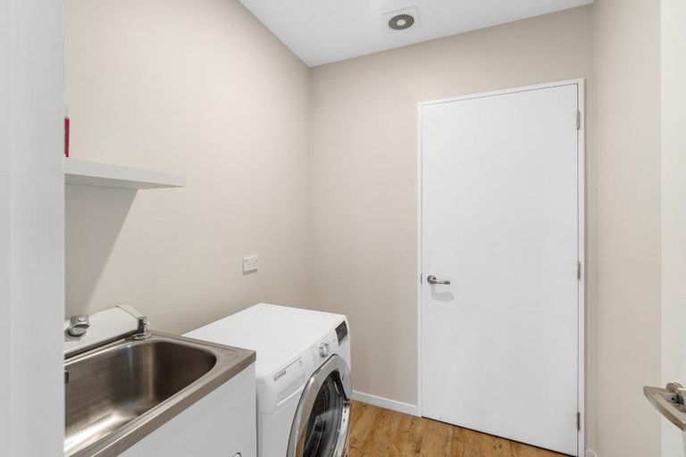 Photo of property in 5 Flint Road, Rolleston, 7614