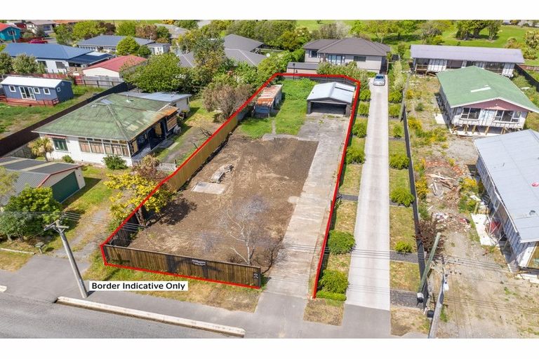 Photo of property in 17 Rawson Street, New Brighton, Christchurch, 8083