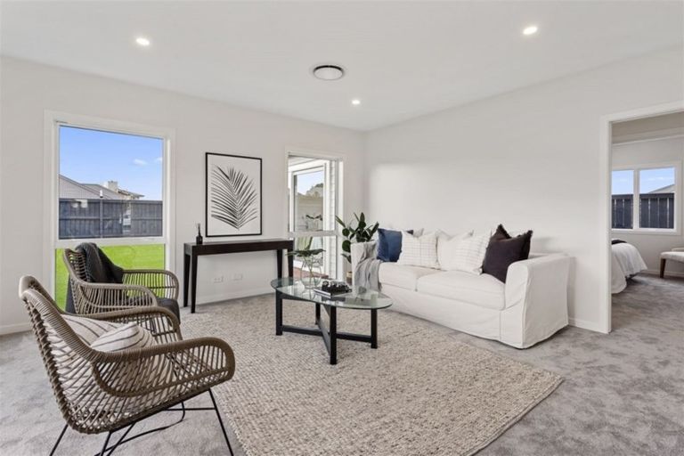 Photo of property in 29 Valour Drive, Rangiora, 7400