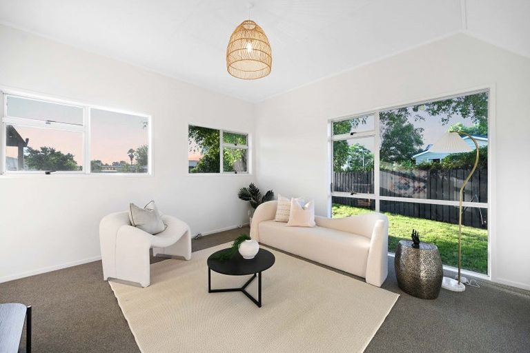 Photo of property in 19 Morrow Avenue, St Andrews, Hamilton, 3200